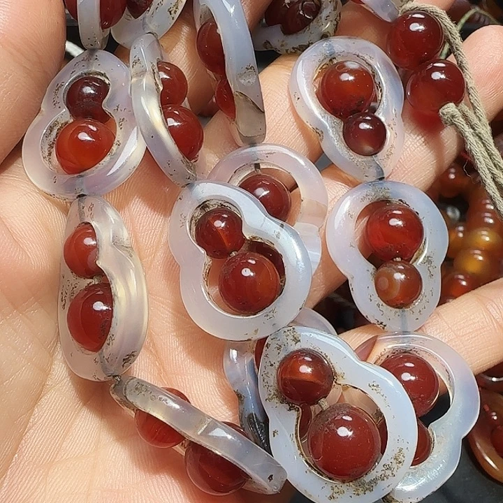 玛瑙/玉髓未镶嵌颈饰