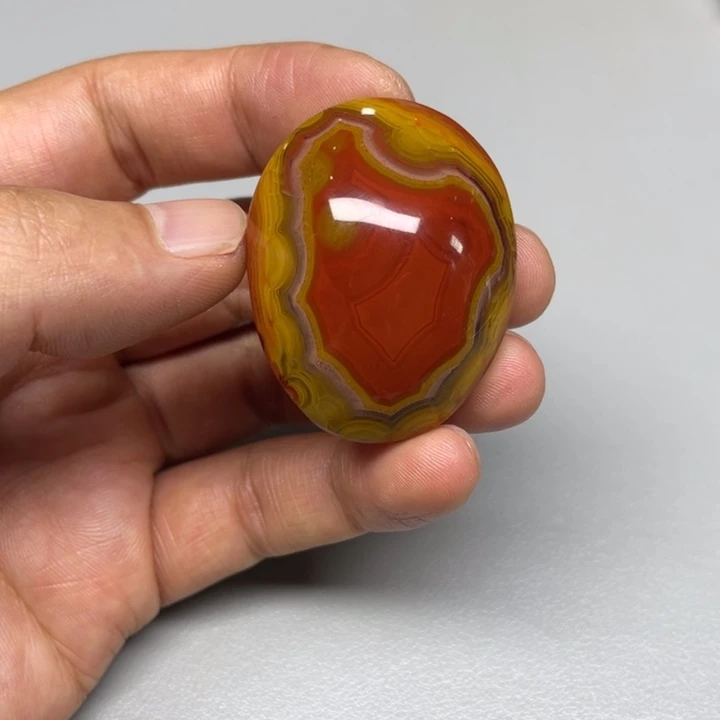 玛瑙/玉髓吊坠(不含链)未镶嵌黄**余