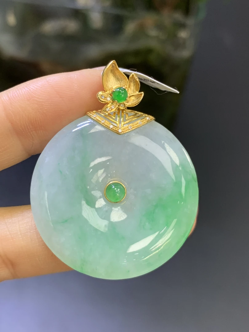 冰飘绿平安扣吊坠天然翡翠A货裸石：34*5.5mmXJ3.13镶嵌通透精美