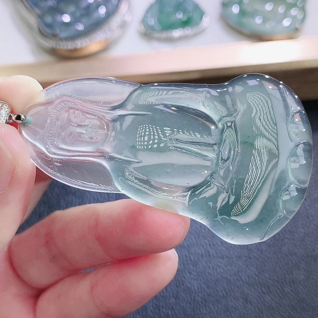 翡翠未镶嵌挂件翡翠