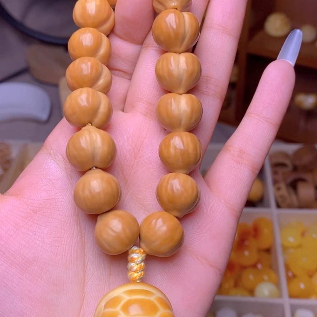 猴头核桃吊坠15手持加大富甲