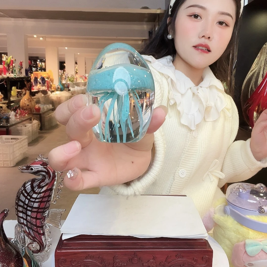 茶盏琉璃的颜色是什么