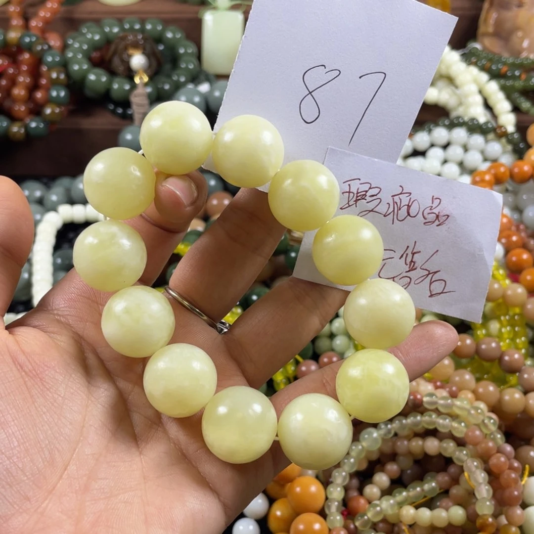 未镶嵌蛇纹石玉手链