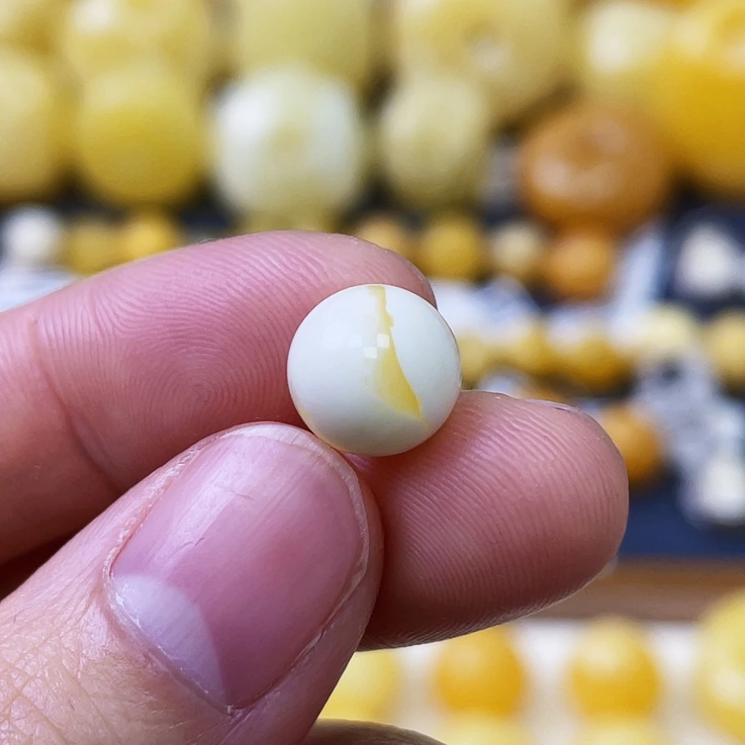 蜜蜡未镶嵌珠宝奇石9.5mm瓷白浓蜡