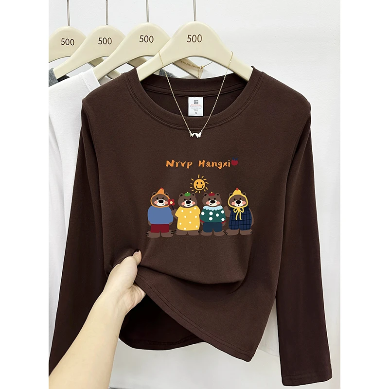 棕色卡通小熊印花正肩长袖T恤女2025秋季新款大码圆领打底衫上衣