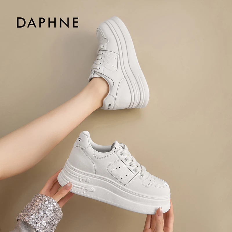 达芙妮小白鞋2025年秋季新款时尚休闲鞋百搭时尚厚底透气女款板鞋