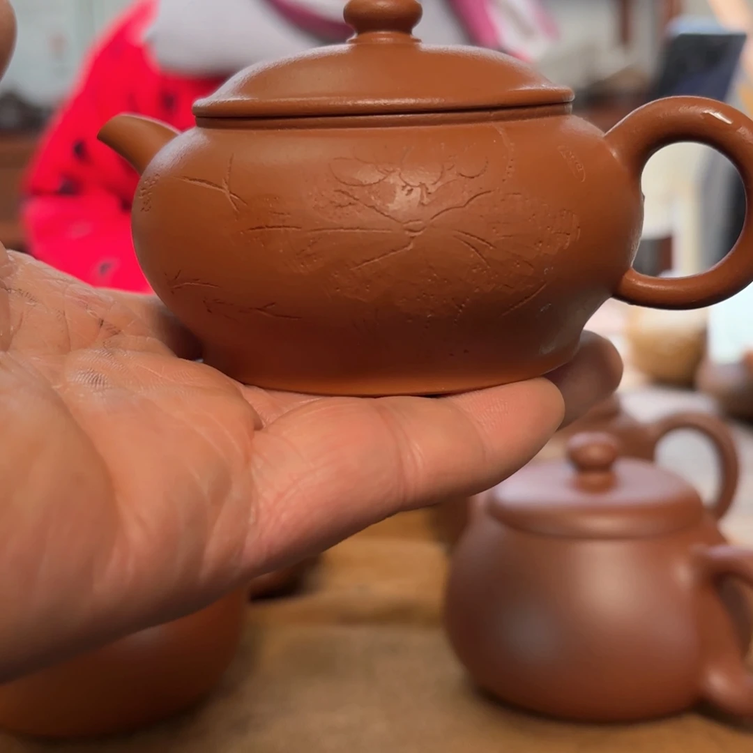 【闪购商品】紫砂茶杯人**何宜兴紫砂壶