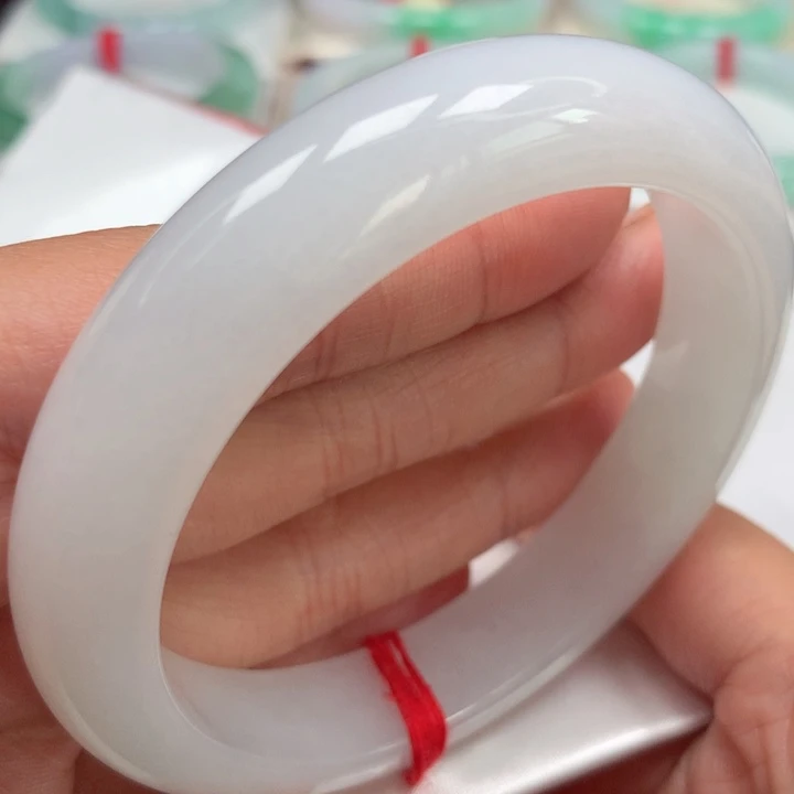 翡翠手镯未镶嵌冰胶白月光11号