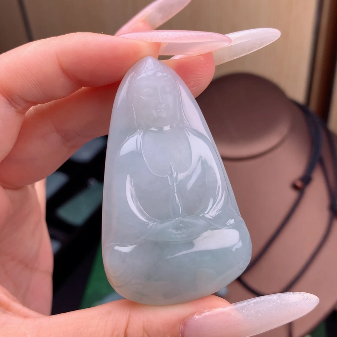 亮***颈饰未镶嵌翡翠素衣