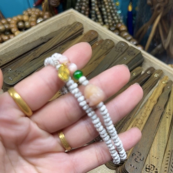 维腊木（绿檀）手串/手链