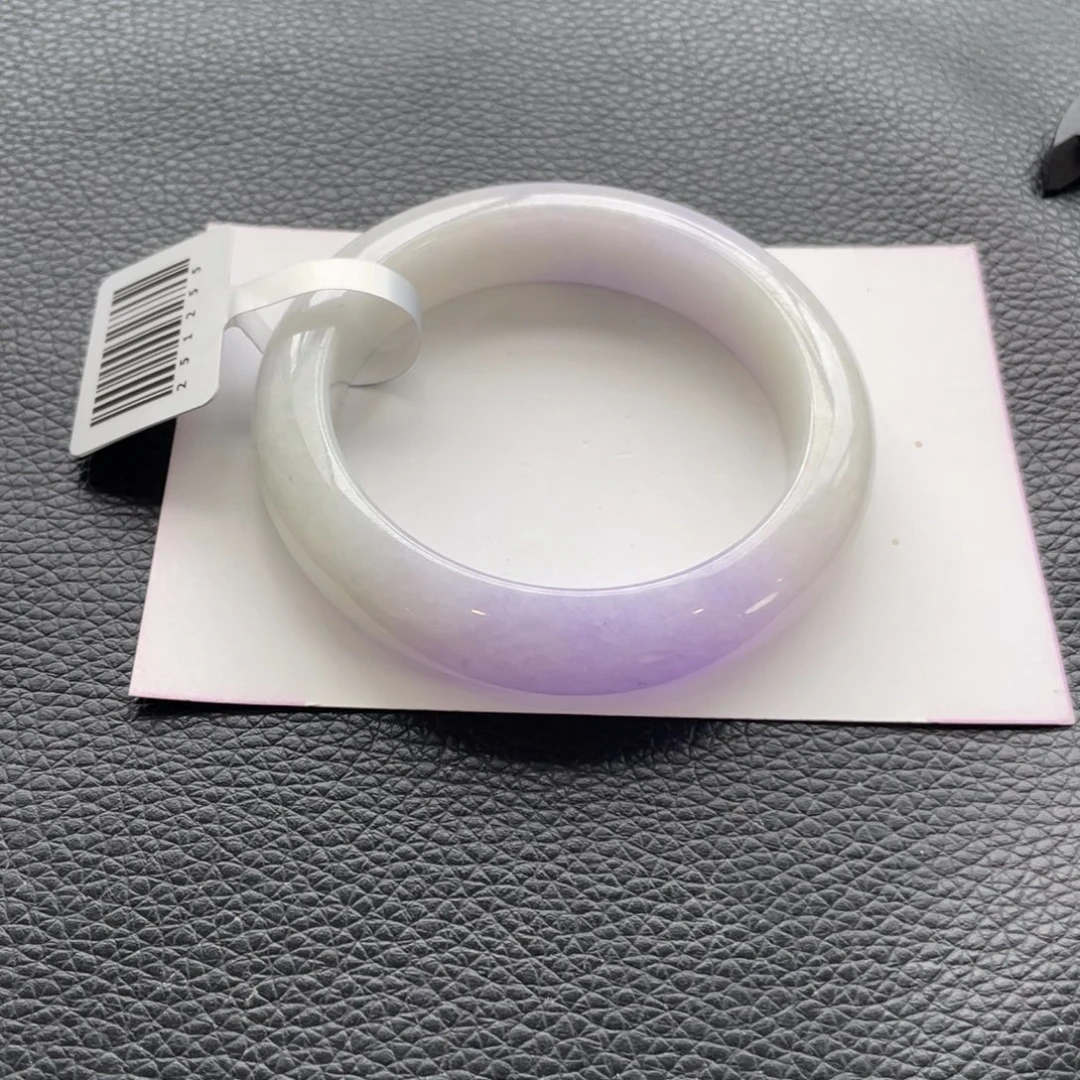 翡翠未镶嵌手镯18号53.5正圈棉线