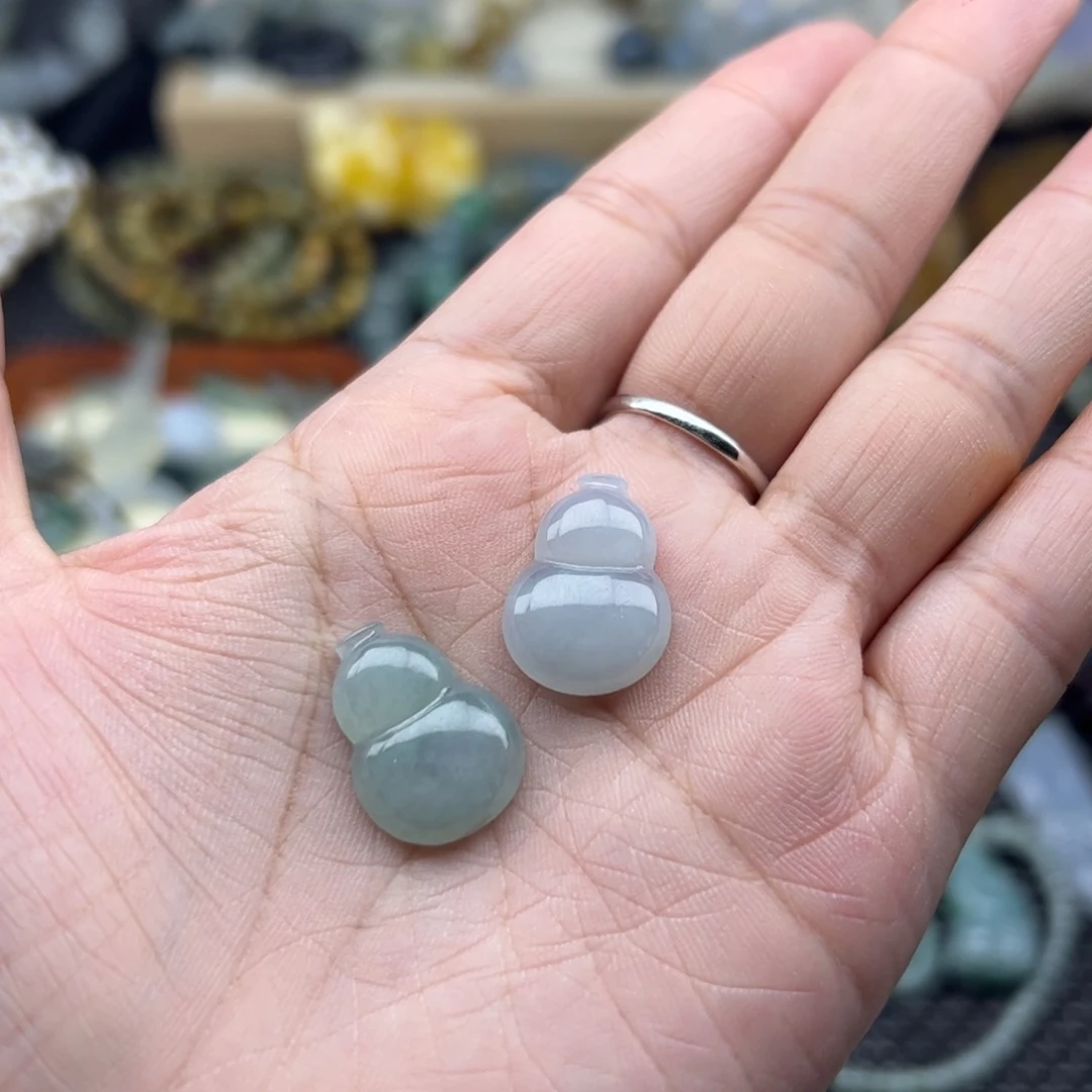 颈饰未镶嵌翡翠葫芦