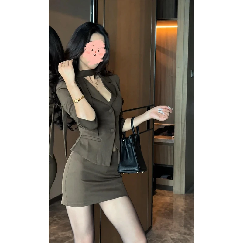 高级感职场海妖风翻领西装上衣酷飒风女装高腰性感包臀半身裙套装