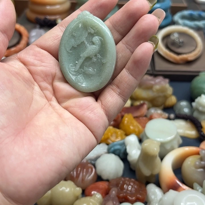 合金手链石英质玉