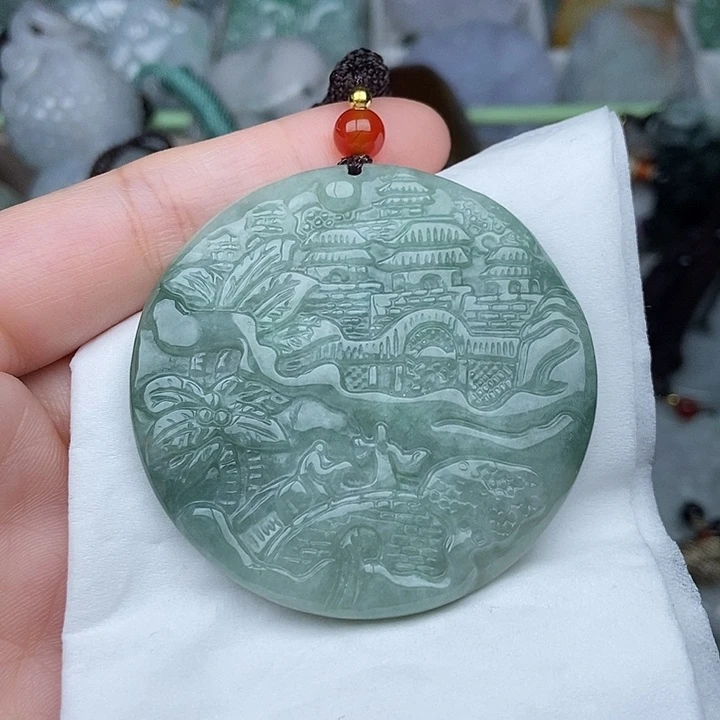 翡翠未镶嵌颈饰翡翠