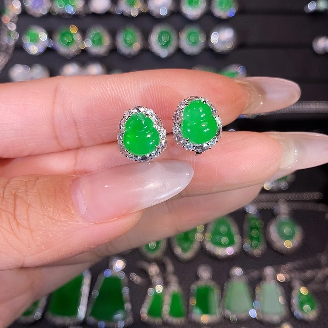 翡翠18K金镶嵌吊坠(不含链)葫芦耳包