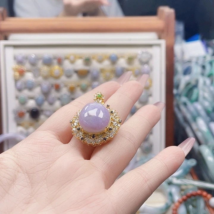 翡翠未镶嵌颈饰天然翡翠Ａ货