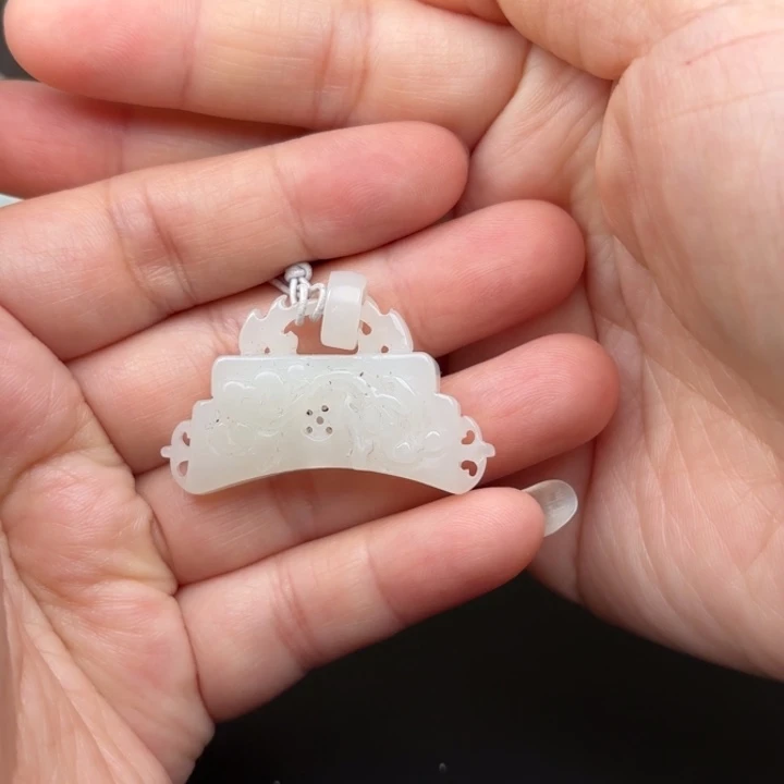 未镶嵌和田玉挂件