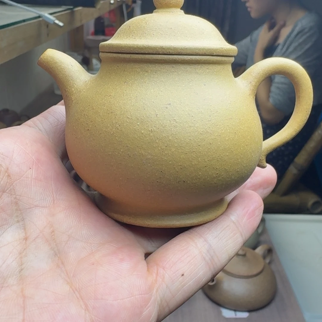 不***一茶壶紫砂容量120cc