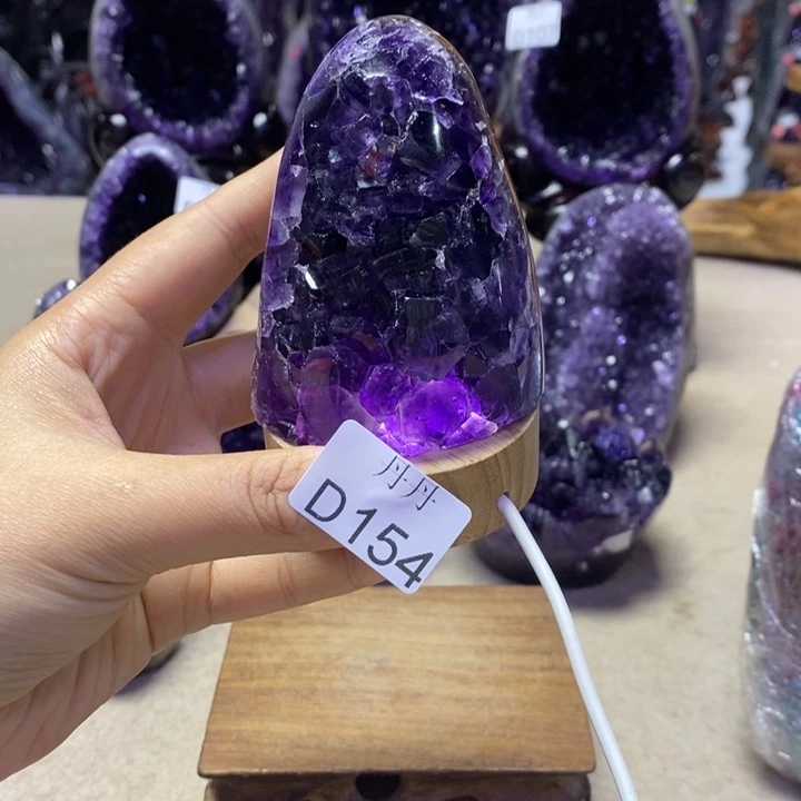 未镶嵌大型摆件（非配饰）水晶