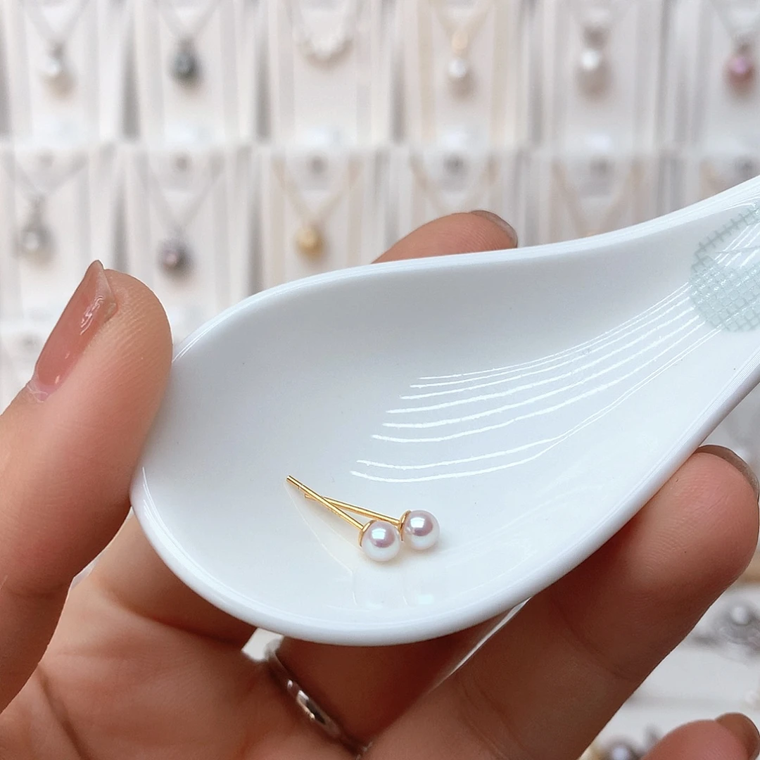 淡水珍珠银S925镶嵌耳饰