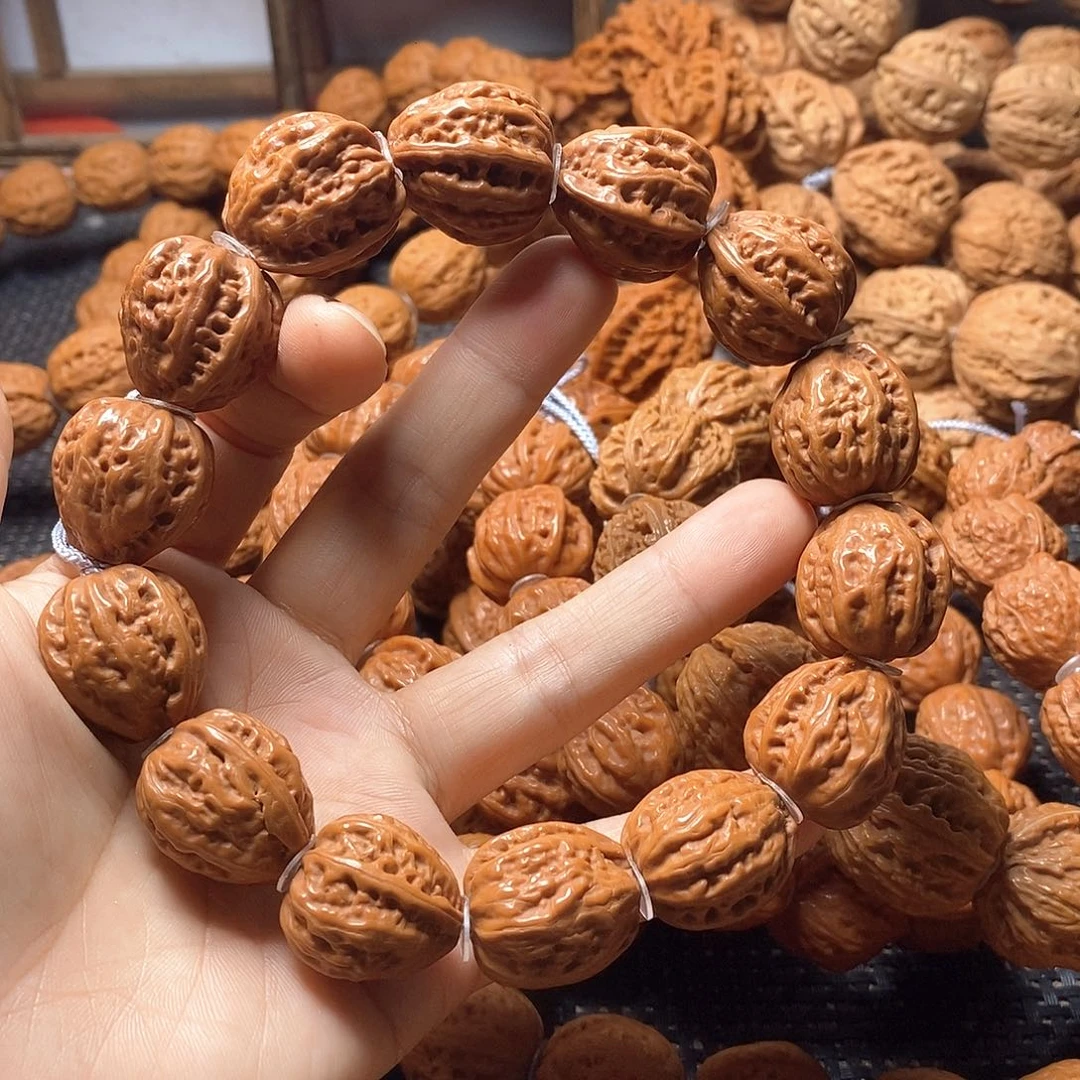 文玩核桃吊坠潇****_荔枝纹