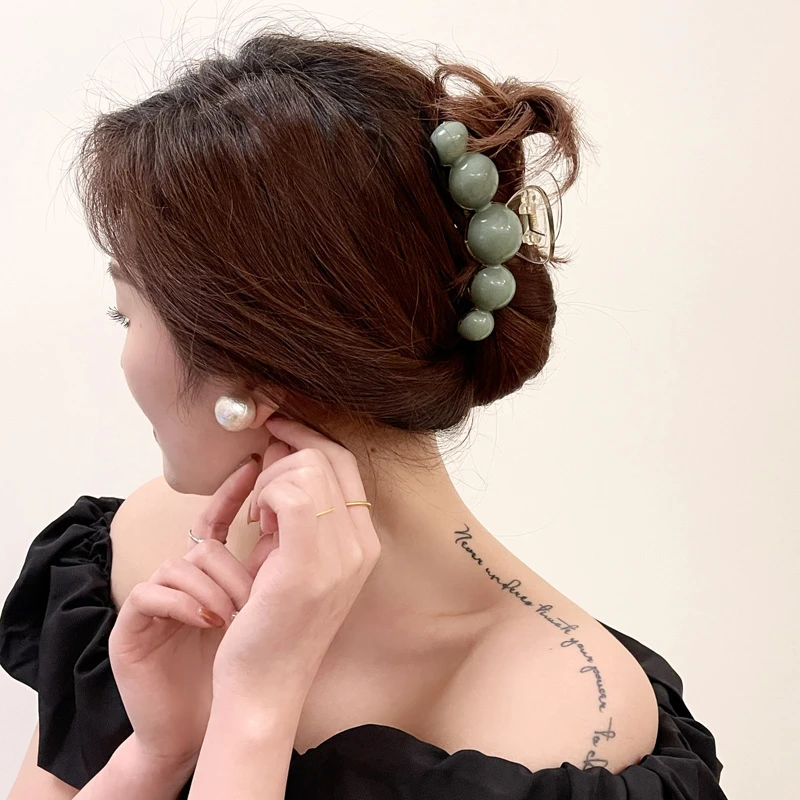 韩式高级感网红绿色圆珠抓夹ins风后脑勺盘发鲨鱼夹气质发饰