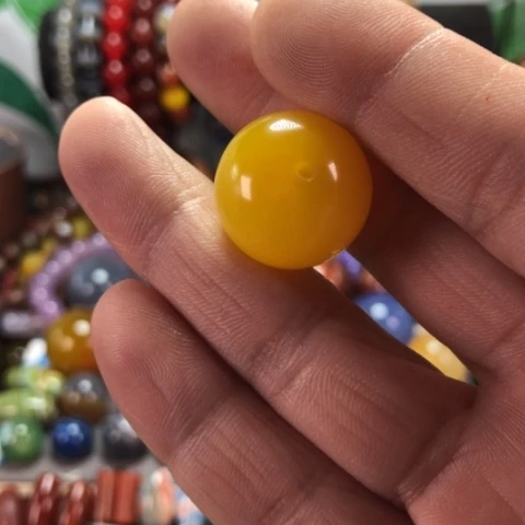 未镶嵌颈饰玛瑙/玉髓利**丸