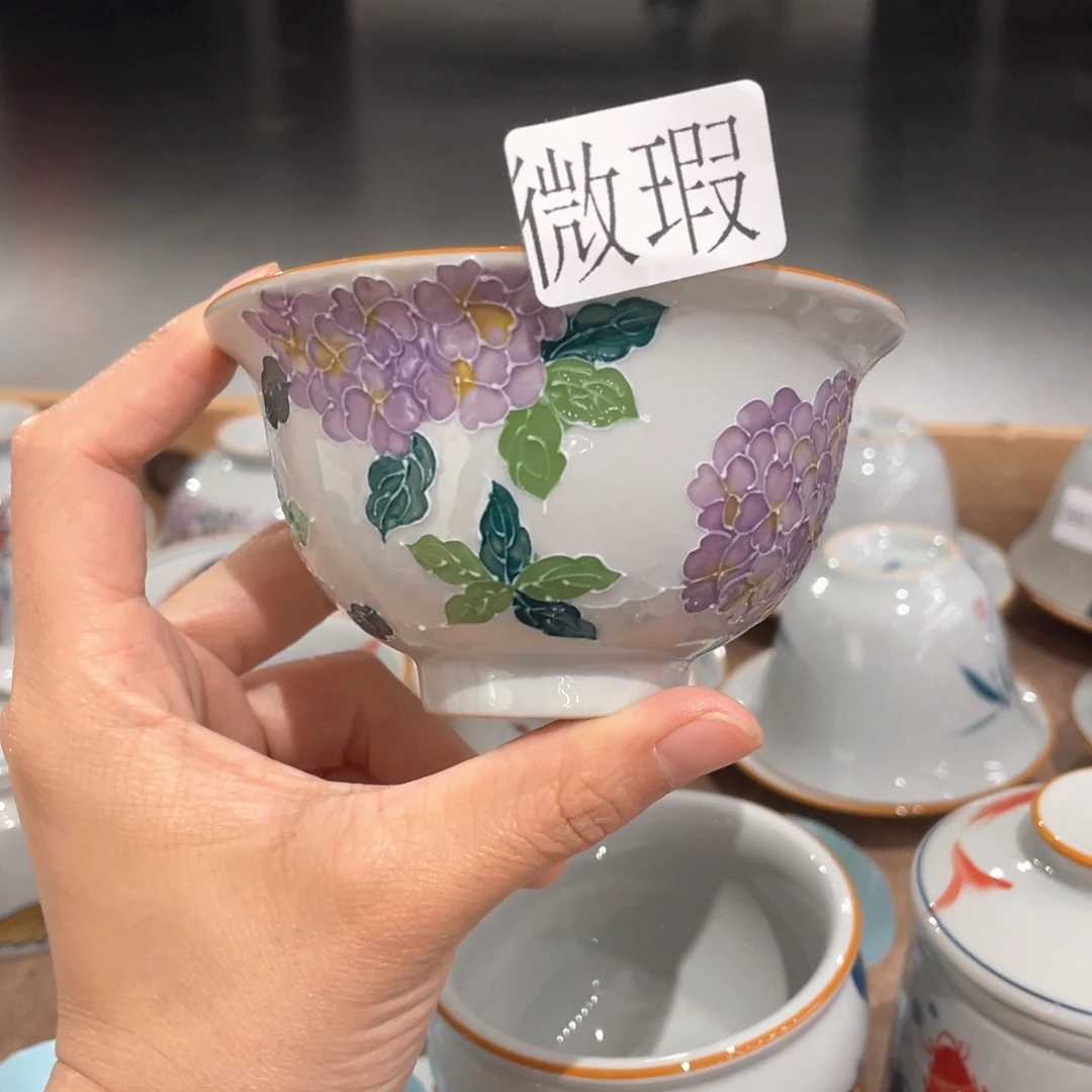 釉下手绘茶具微瑕