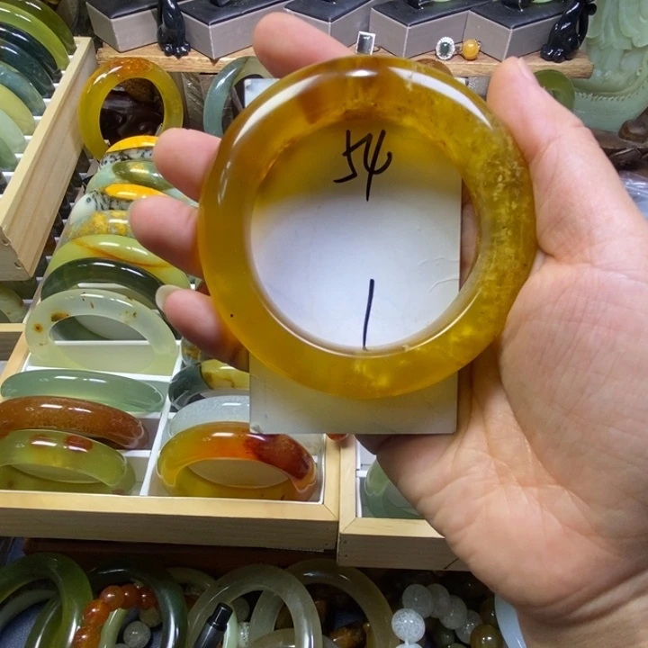 凡***主蛇纹石玉未镶嵌手镯
