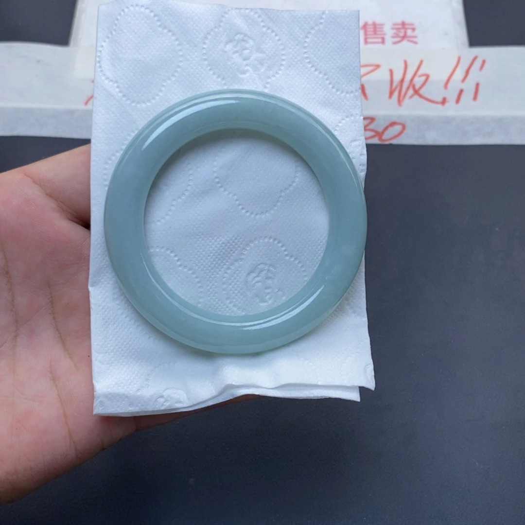 翡翠未镶嵌颈饰翡翠手镯