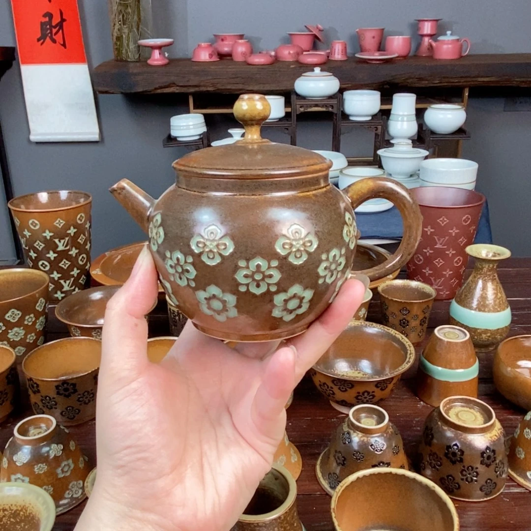 微瑕 朱砂胎草木灰宝相花纹 壶