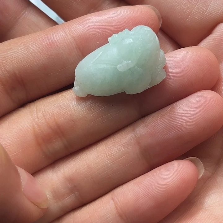 定制翡翠未镶嵌天然缅甸翡翠A货金蟾不退不换