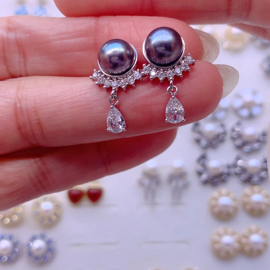 淡水珍珠合金耳饰