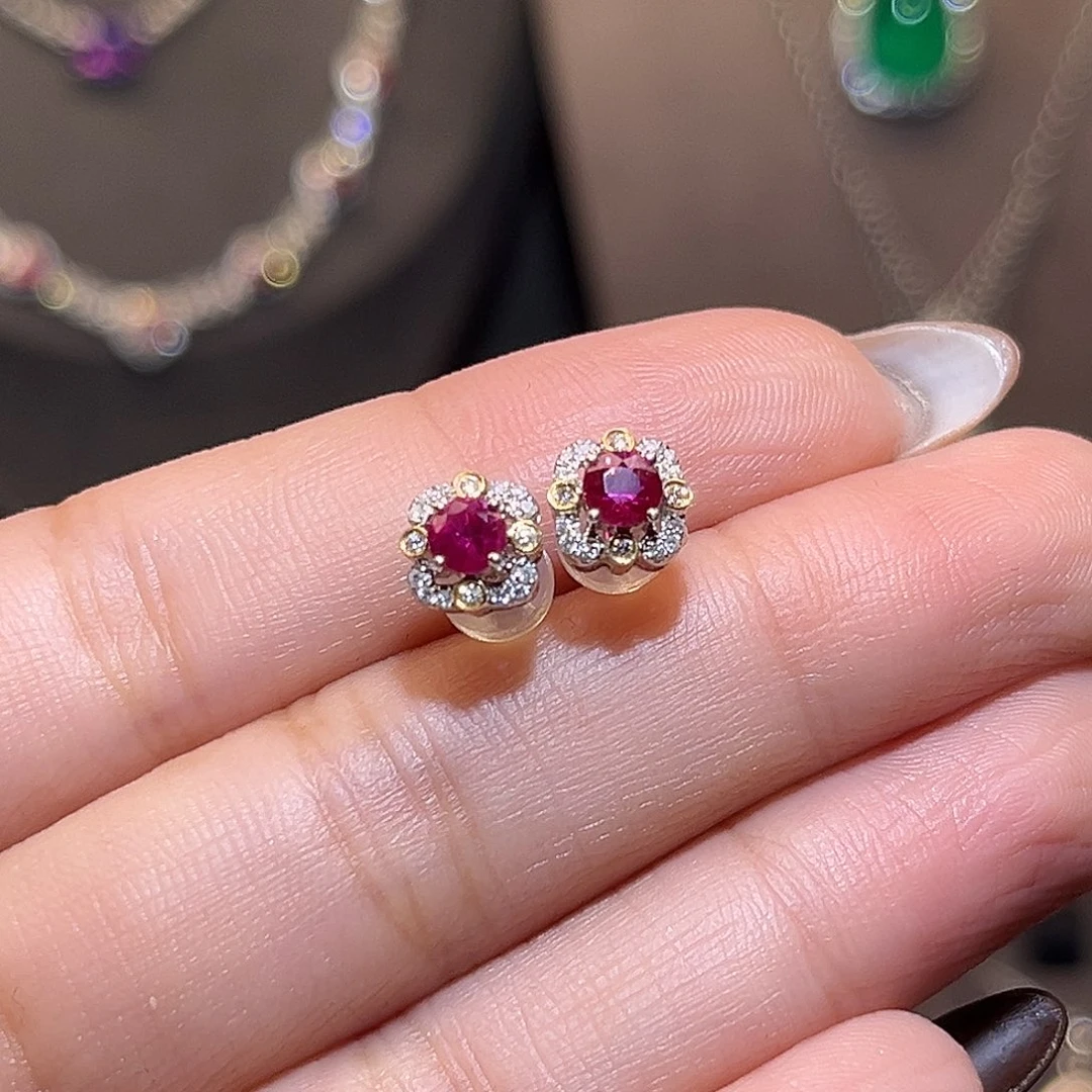 耳饰红宝石18K金镶嵌0.55ct