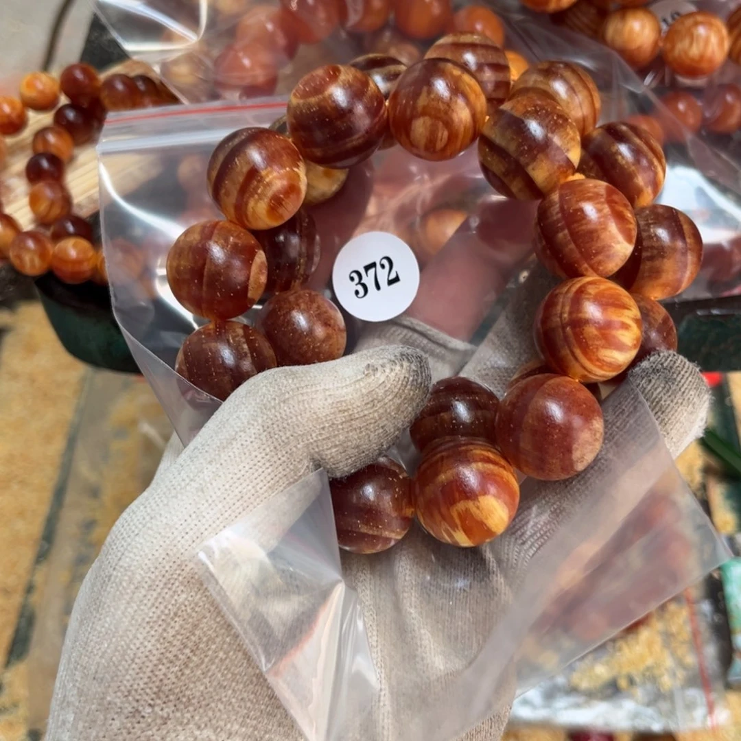 松木（琥珀木）手串/手链小*神372树根穿手持