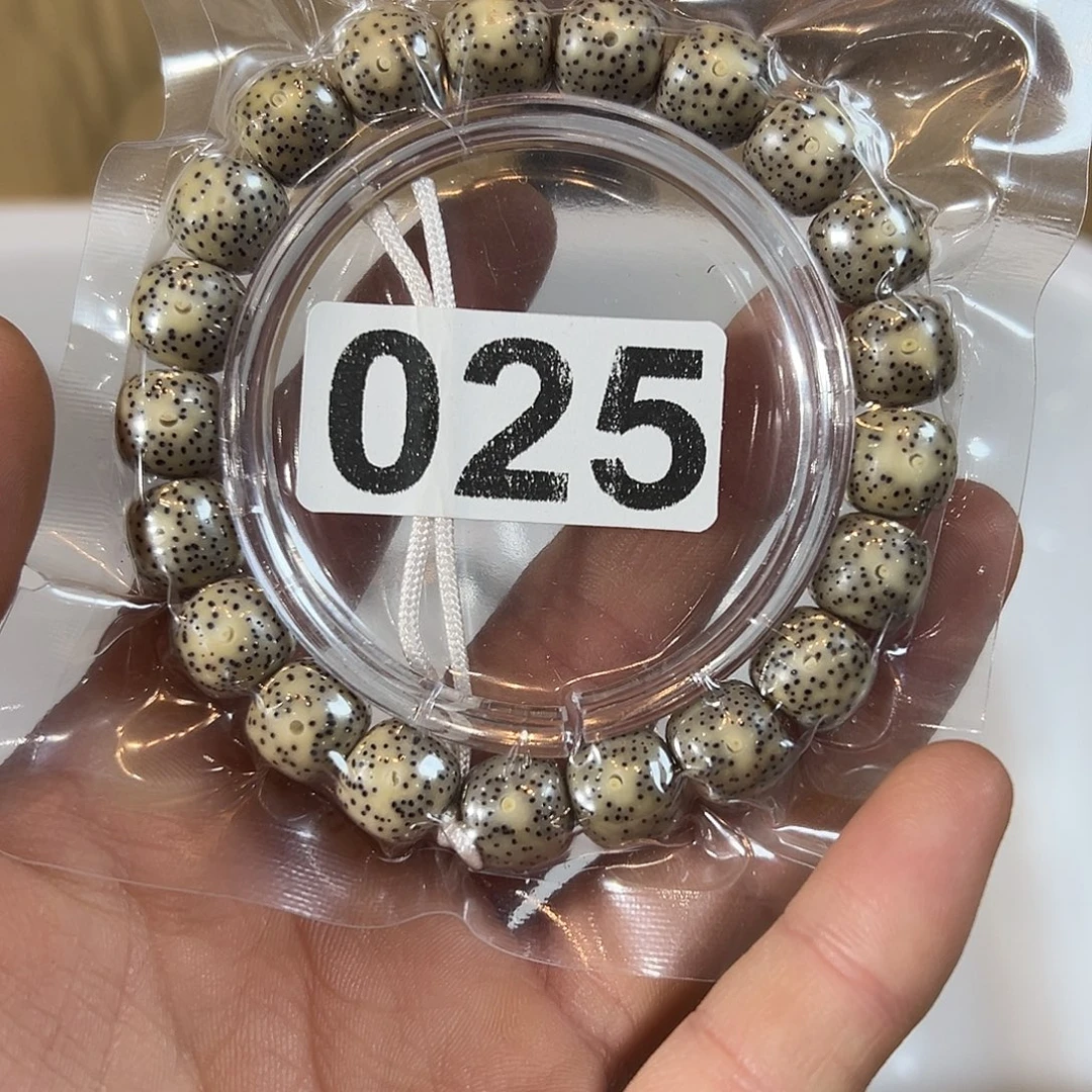 吊坠星月菩提11的侧留白，025