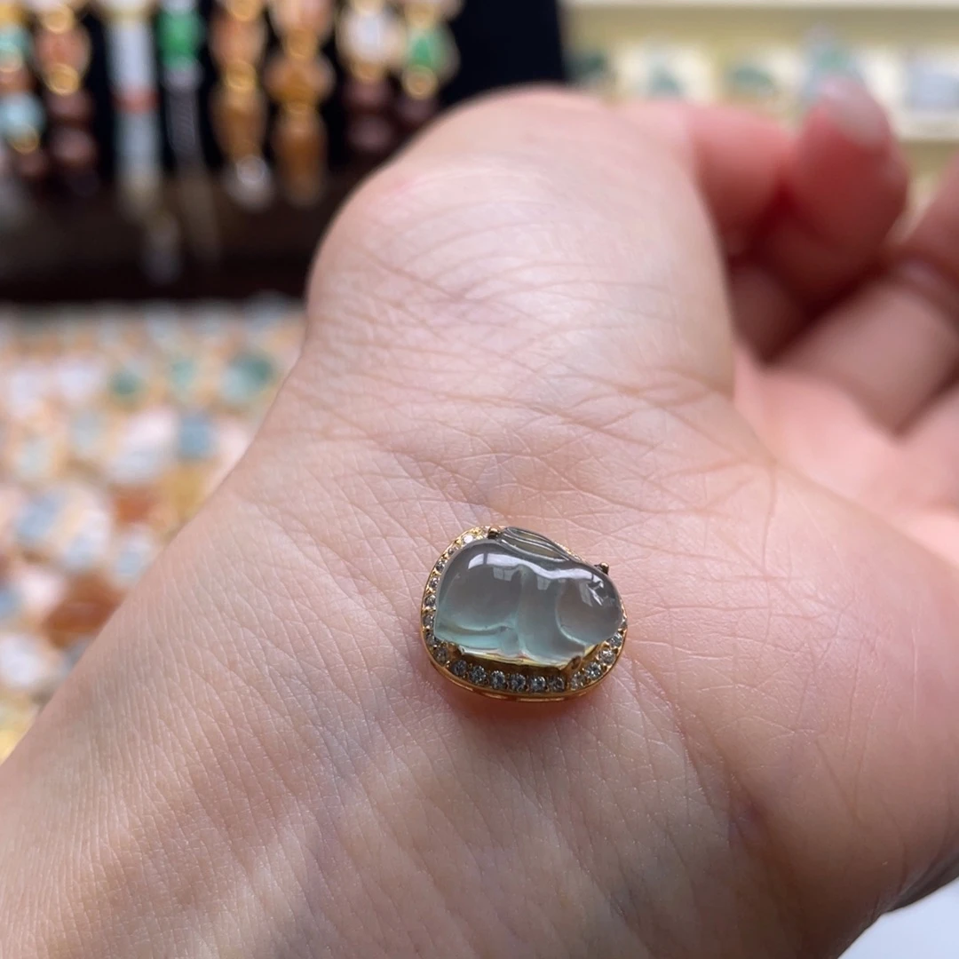 翡翠银S925镶嵌颈饰翡翠