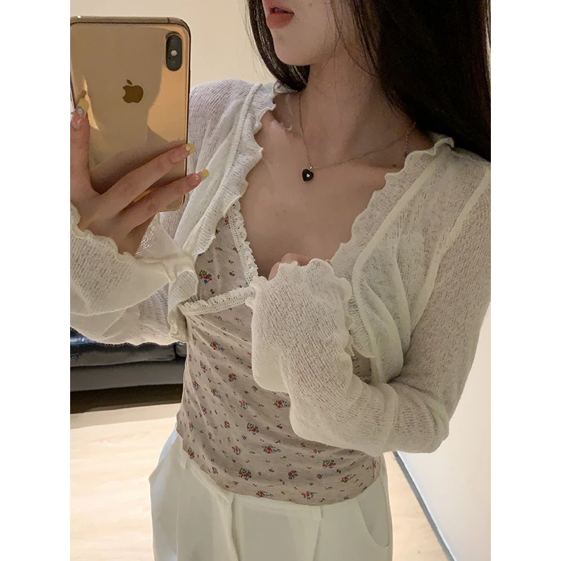 王少女【清清】杏白色薄款短款针织开衫 Z17173S41