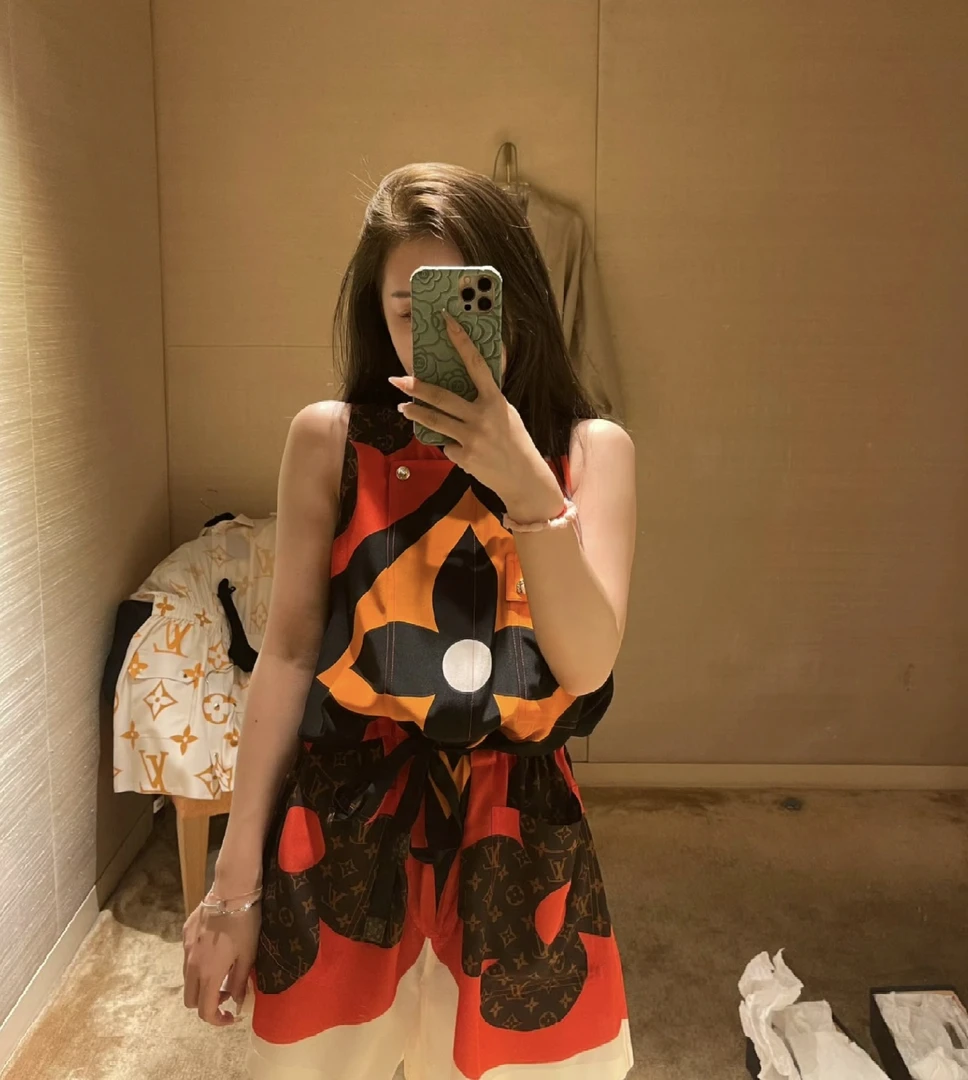 95新 LouisVuitton/路易威登  bb一一六九  老花拼接连衣裙 34码