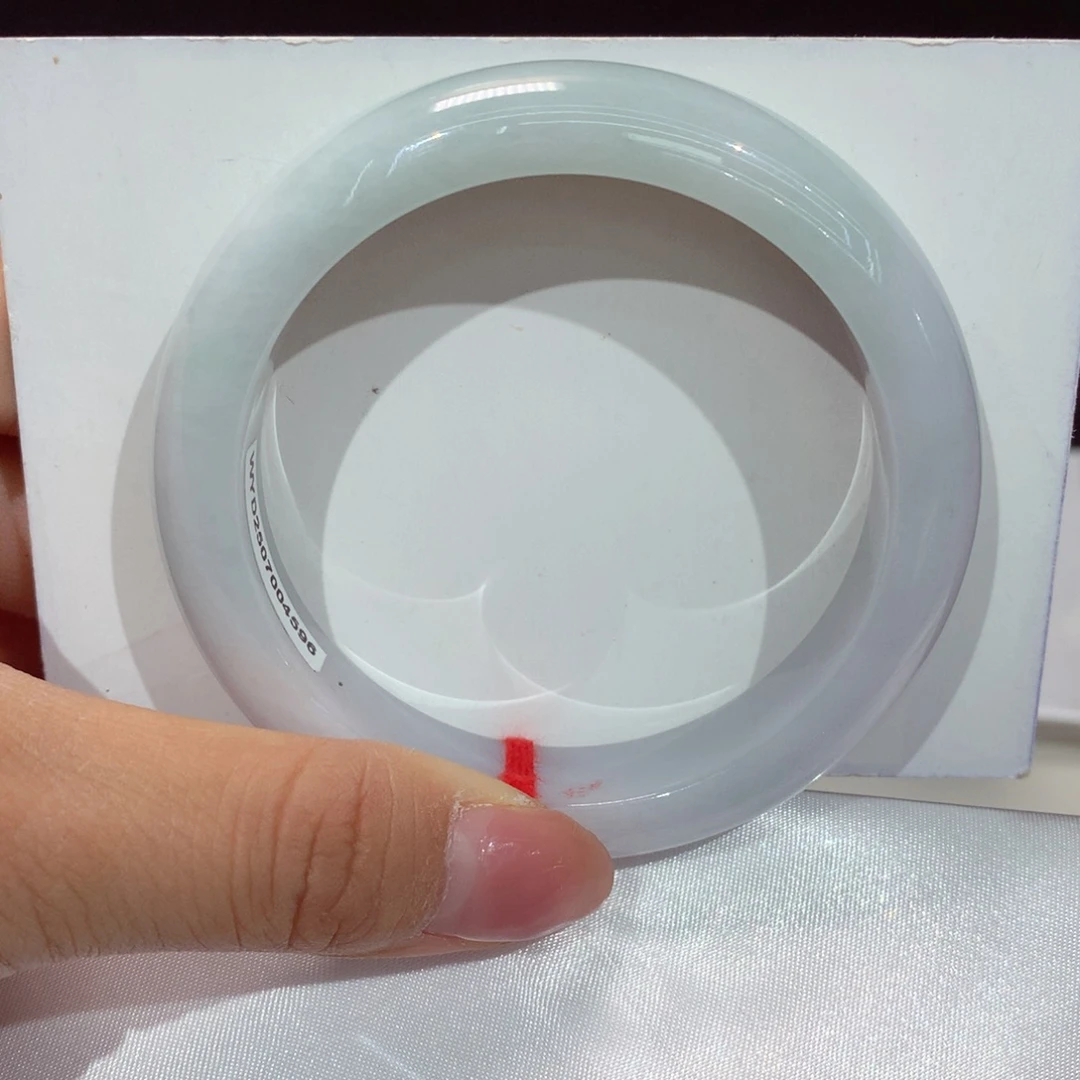 翡翠未镶嵌手镯纯天然02