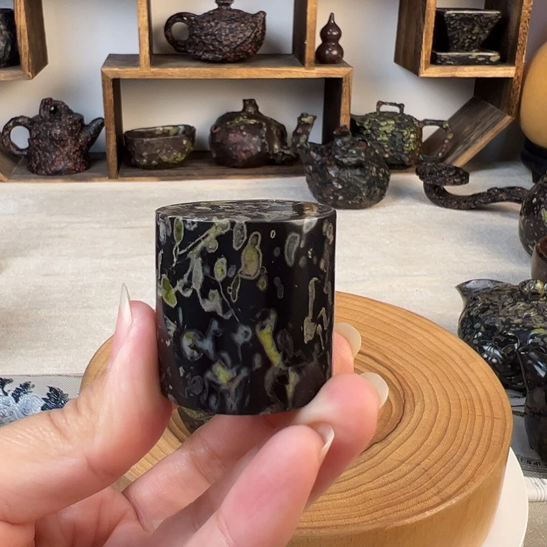 梅花玉老坑料盖置茶周边
