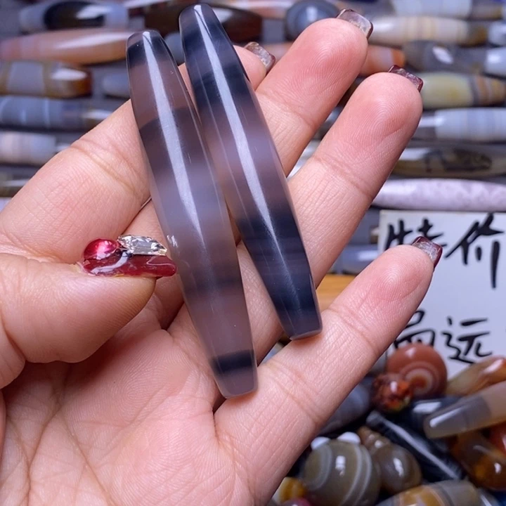 玛瑙/玉髓颈饰未镶嵌柠**酸
