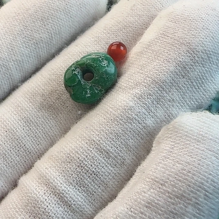 南红玛瑙未镶嵌配饰