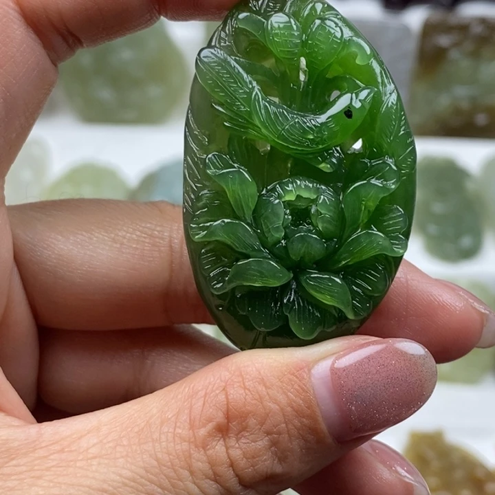 和田玉未镶嵌颈饰61