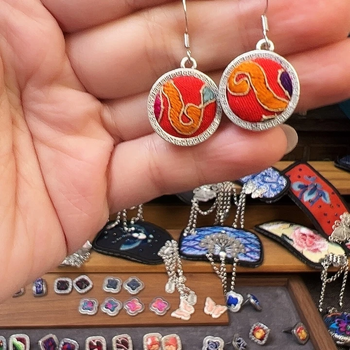 织绣手工刺绣工艺品