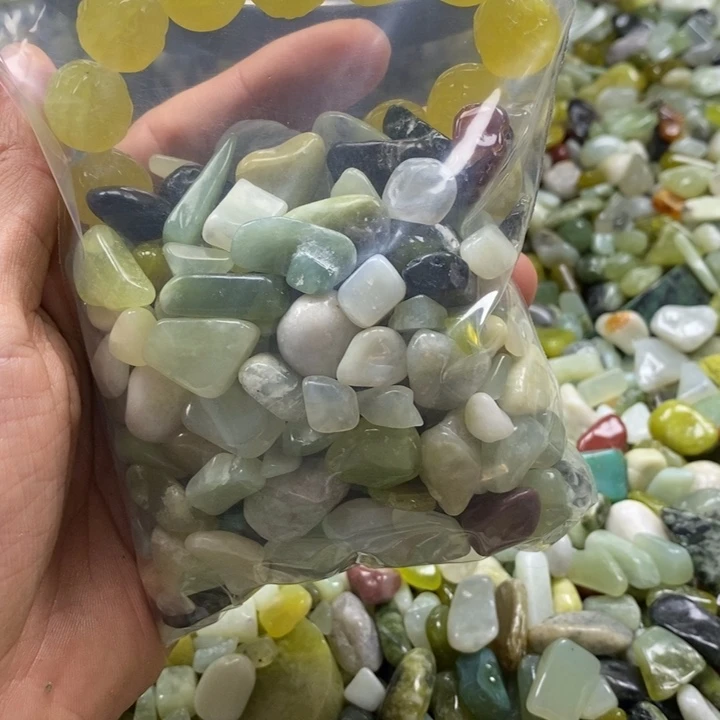 蛇纹石玉鱼缸石未镶嵌