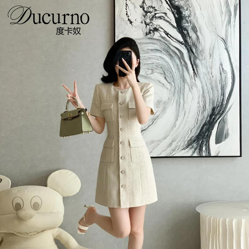 法式小香风连衣裙女2025夏季新款气质小众显瘦高腰优雅裙子短款时