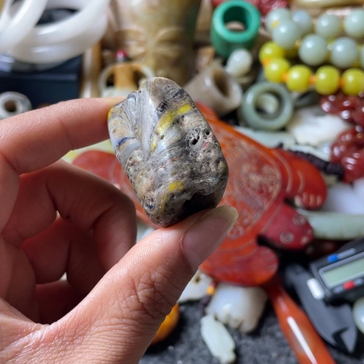 和田玉未镶嵌吊坠(不含链)