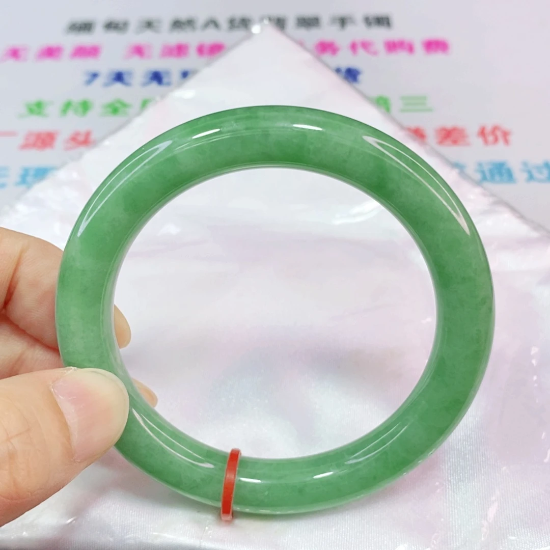 未镶嵌手镯翡翠5556圈口圆条